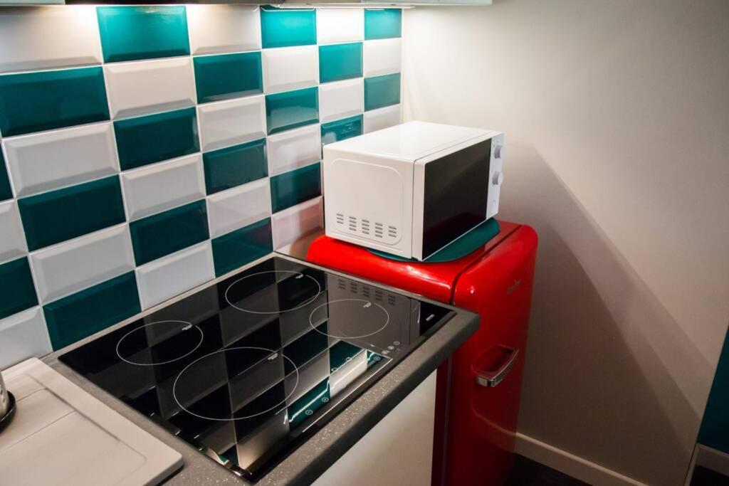 Apartment Warhol's By Rentoom Thorn